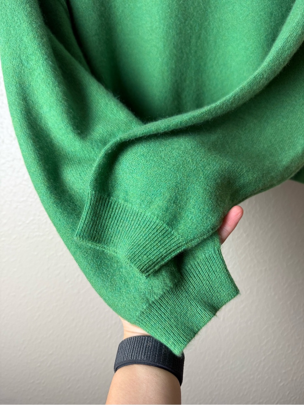 Pilcro The Alani Cropped Cashmere Crew-Neck Printed Sweater - Picture 6 of 7